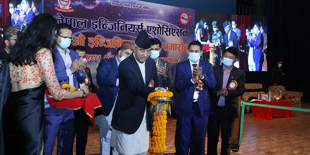 राष्ट्रिय आवश्यकतालाई परिपूर्ति गर्ने गरी विकास निर्माणको खाँचो छ : प्रधानमन्त्री देउवा